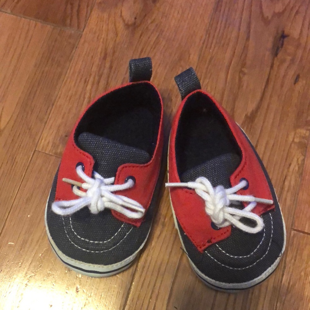 Infant crib shoes